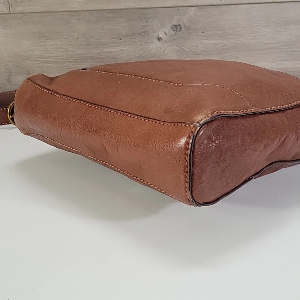 Frye Classic Brown Leather Crossbody Bag